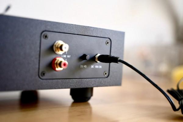 黑膠的魅力,經典一直都在,黑武士HIFI立式黑膠唱片機開箱體驗 黑膠的魅力,經典一直都在,黑武士HIFI立式黑膠唱片機開箱體驗