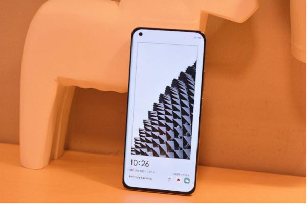 廣州女孩子對這幾款手機愛到痴狂!它們究竟有何過人之處 廣州女孩子對這幾款手機愛到痴狂!它們究竟有何過人之處