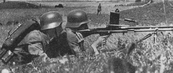 一個軍裝備1000多挺機槍，抗日戰爭時，真有這樣的部隊嗎？