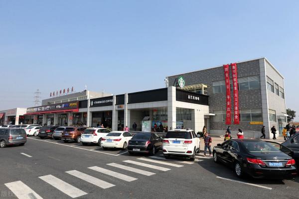 高速服務區過夜真的要收錢？做好這2件事，避免被收冤枉錢