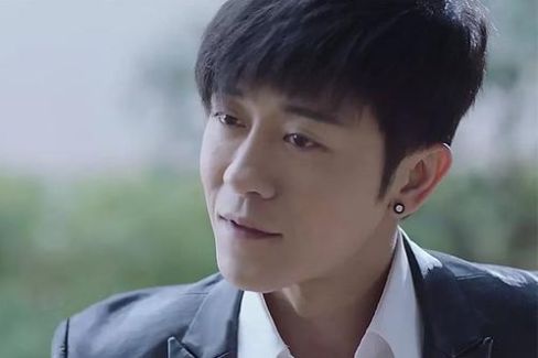 越老越有魅力的男明星，我只服這4位！連皺紋都充滿著男人味