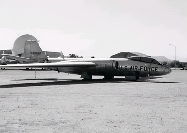 1959年,美蔣偵察機騷擾,上級命令:等一等?嶽振華當機立斷:打 1959年,美蔣偵察機騷擾,上級命令:等一等?嶽振華當機立斷:打