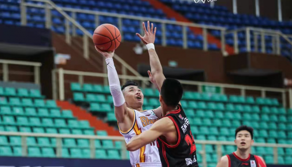 2連勝!7人轟67分,江蘇隊集體爆發,李楠看到崛起盼頭 2連勝!7人轟67分,江蘇隊集體爆發,李楠看到崛起盼頭