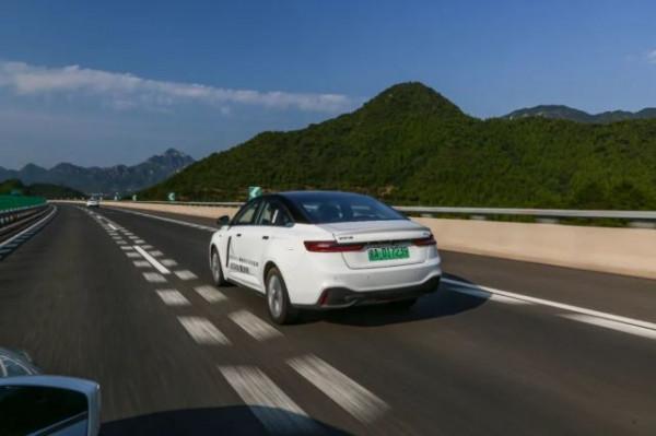 紮實的不止600km續航!幾何A Pro秋季初體驗:車機驚喜 紮實的不止600km續航!幾何A Pro秋季初體驗:車機驚喜