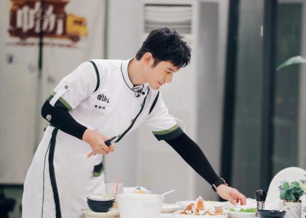 張萌好心辦壞事，《中餐廳》這次徹底被打臉了