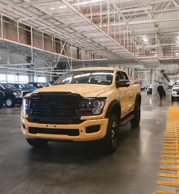 首款國產全尺寸皮卡,中興威獅1949下線,外觀很霸氣,配柴油2.3T 首款國產全尺寸皮卡,中興威獅1949下線,外觀很霸氣,配柴油2.3T