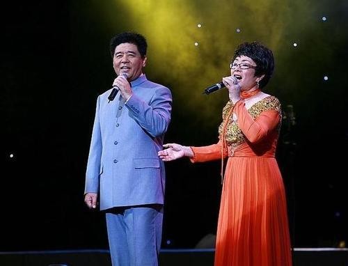 80年代風靡全國的歌唱家謝莉斯:50歲患上腦梗,67歲女兒去世 80年代風靡全國的歌唱家謝莉斯:50歲患上腦梗,67歲女兒去世