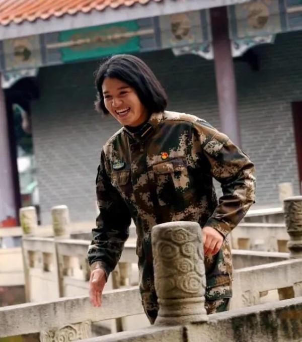 立一等功的女士官，提幹了