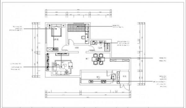 121平簡約風二居室沙發背景牆放3幅裝飾畫，使空間更為大氣