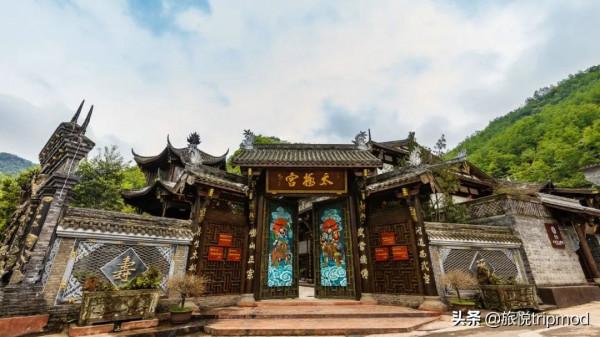 各地公佈國慶“成績單”，文旅特色小鎮有望試點先行