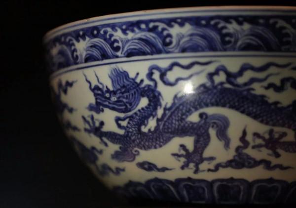 愛恨交加的世界一號古董商