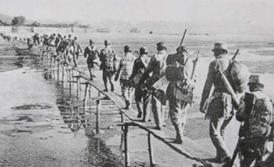 老紅軍闖中南海見毛主席要水泥不讓進，在紙條上寫外號，主席接見