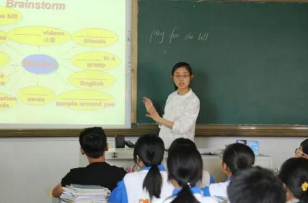 為啥不建議三無家庭學生考公?背後的心酸,只有過來人才明白 為啥不建議三無家庭學生考公?背後的心酸,只有過來人才明白