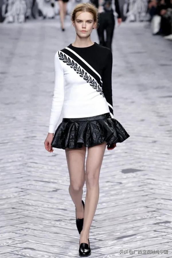 黑色創造的一百種可能,每一種都是經典 黑色創造的一百種可能,每一種都是經典