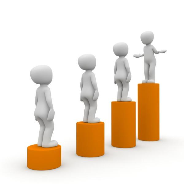 同樣是不結婚不生娃，到七十歲之後，男和女誰會更不幸？