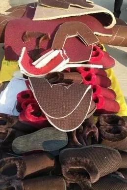 冬天農村這樣做棉鞋真暖和，比在超市買的500的鞋都暖和