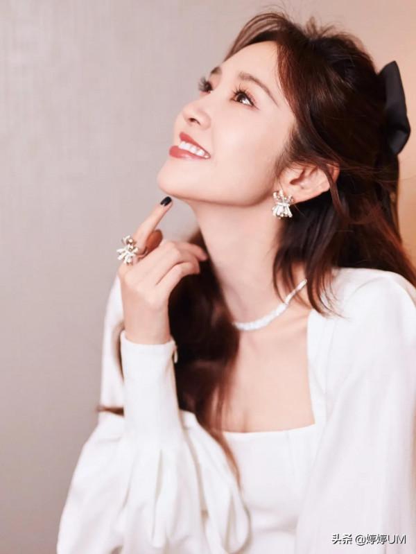 唐藝昕桌布精選