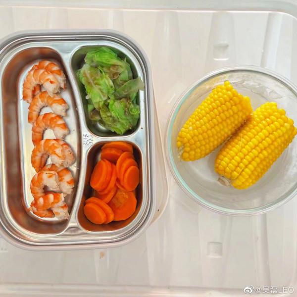 吳磊減肥食譜大公開,引來90萬人點贊,網友:我也能做到 吳磊減肥食譜大公開,引來90萬人點贊,網友:我也能做到