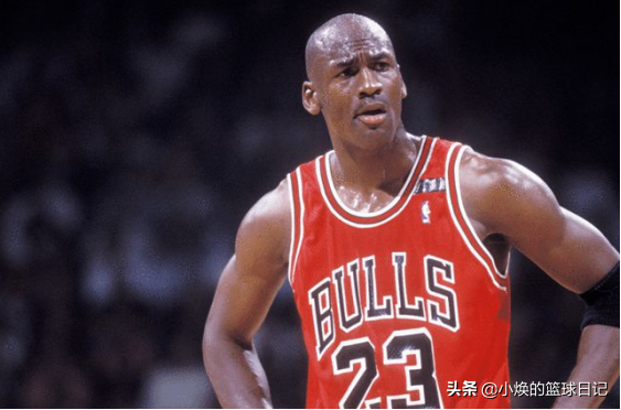 巔峰期退役的五大NBA球星 巔峰期退役的五大NBA球星