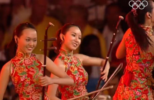 2004年雅典奧運會閉幕式結束後,張藝謀被罵得很慘 2004年雅典奧運會閉幕式結束後,張藝謀被罵得很慘