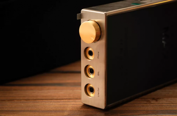 煥開箱丨HiFi論斤賣？DX300MAX TI開箱簡評