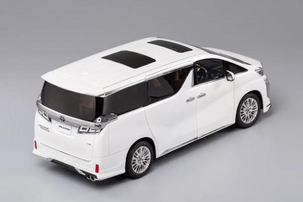 做小弟的覺悟，其輝豐田威爾法模型測評