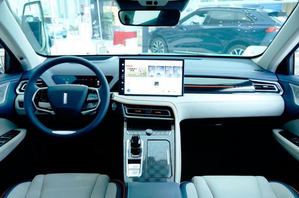 豪華+智慧還不夠 那就把油耗降下來 WEY瑪奇朵實拍簡評 豪華+智慧還不夠 那就把油耗降下來 WEY瑪奇朵實拍簡評