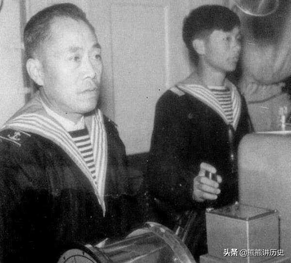 華野三虎，在解放後都擔任什麼職務？其中兩位投身海軍建設