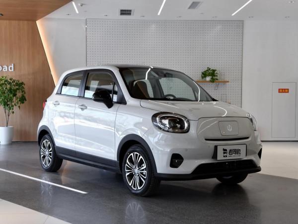 低價更實惠，高質量好停車代步車，403km續航帶快充，實拍零跑T03