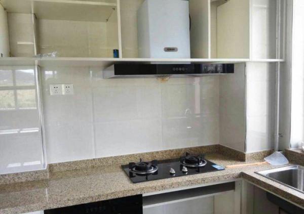 抽油煙機選頂吸好還是側吸好？這麼一分析，清楚明瞭！沒選錯