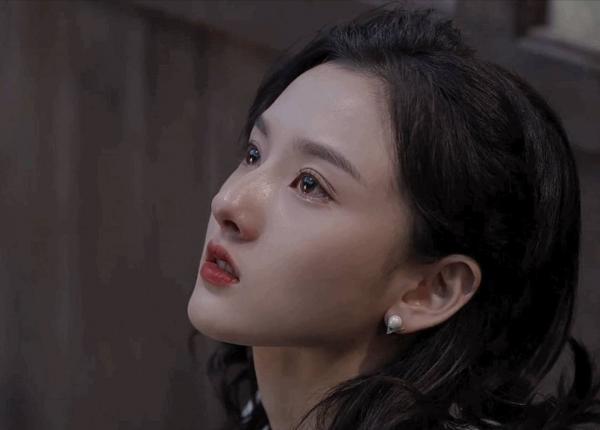 本來以為宋祖兒已經夠漂亮了,高圓圓和她同框卻贏得很徹底 本來以為宋祖兒已經夠漂亮了,高圓圓和她同框卻贏得很徹底