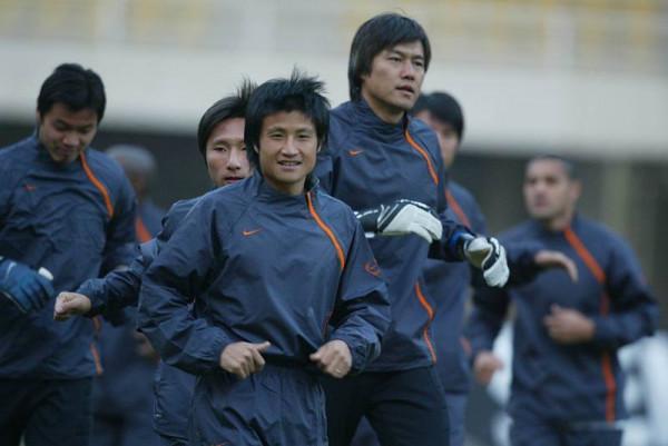 足球記憶之吳承瑛：中國第一左後衛！一生不踢假球，為亞冠零報酬