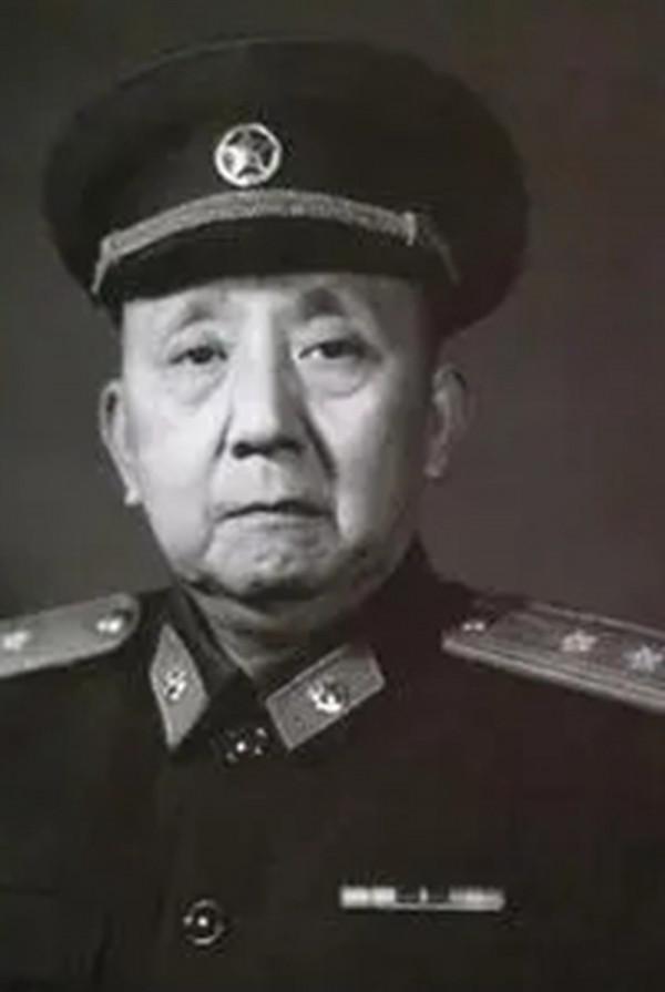 九一三事件發生前，總政治部的副主任被錯誤批判，59歲含冤去世