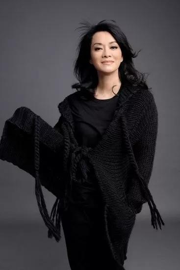 歌星毛阿敏丈夫解直錕的中植系，了不起(原創打油詩一首)