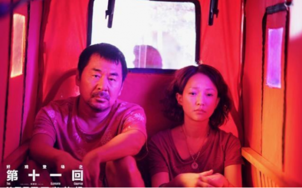 父親退位了，繼承人不是我！這部電影的導演彷彿活在夢裡自嗨