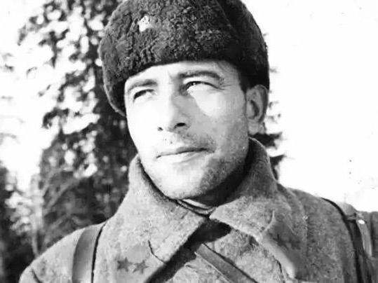 被朱可夫壓制的天才：零戰損擊毀德軍133輛坦克，率先攻入柏林