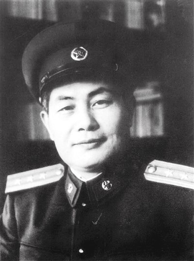 父親的作品寫在革命前線（慶祝中國共產黨成立100週年·僑胞說·祖國在我心中？）