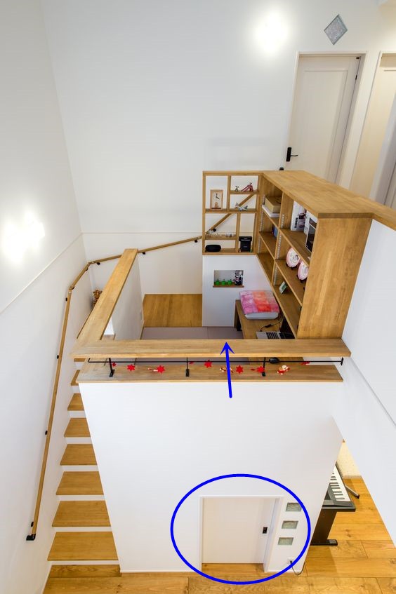 日本家庭青睞半牆電視牆，抬高2m能多2大功能區，值得國內借鑑