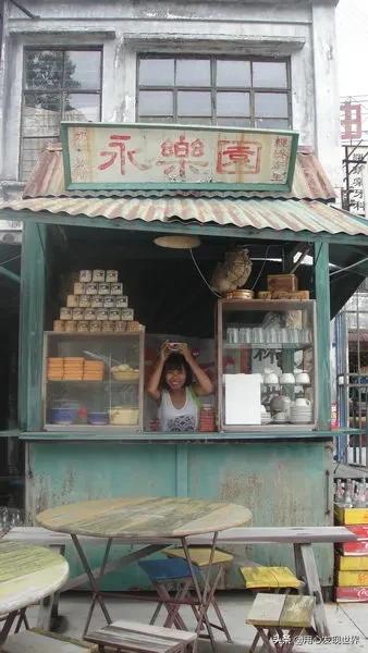 “罪惡之城”“人間魔窟”警察的禁地,真實的香港九龍城寨 “罪惡之城”“人間魔窟”警察的禁地,真實的香港九龍城寨