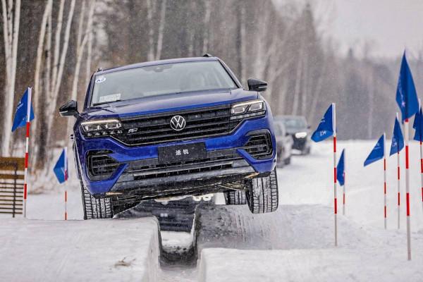 蘋果變磚也要在東北的雪地裡搖擺（多圖預警）