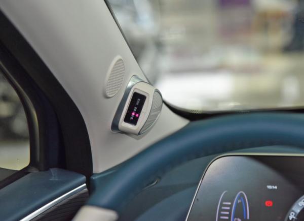 卡位精準、好看好開，尤拉有隻能抓老鼠的“好貓”丨壹體驗