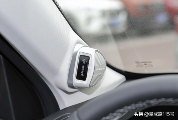 脫離手機聊微信! 這款2.0T四驅的轎跑SUV頂配才15萬 脫離手機聊微信! 這款2.0T四驅的轎跑SUV頂配才15萬