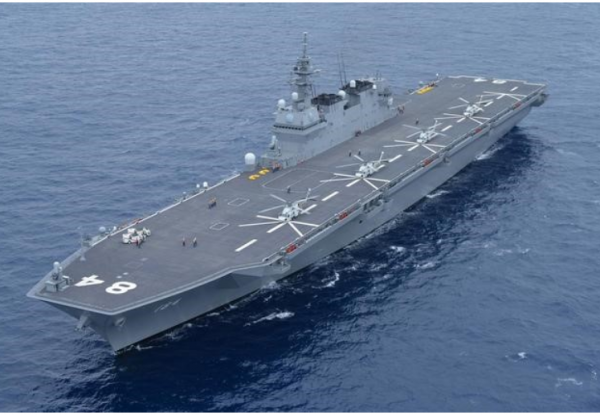 準航母“碰瓷”真航母？遼寧艦編隊出兵西太，日本海自瘋狂加戲