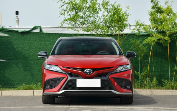 2021年中型車銷量排名公佈，凱美瑞力壓雅閣，天籟第五，君威前十