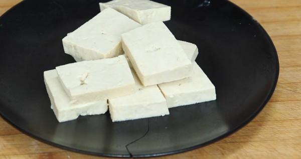 土豆加洋蔥這樣做太解饞了，開胃又下飯，上桌連湯汁都不剩，真香