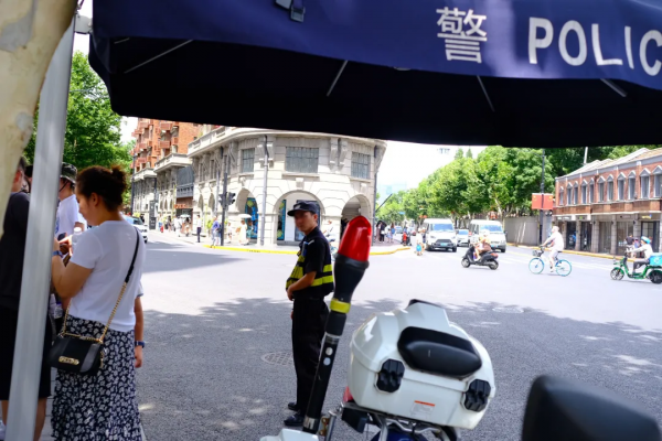 全中國最內卷的馬路,在上海 全中國最內卷的馬路,在上海