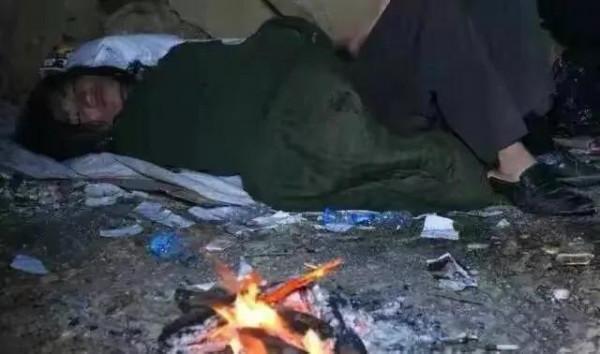 我被父母養成河南第一懶人：7歲不會走路，吃飯靠喂23歲自己餓死