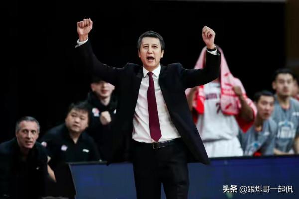 CBA中4位優質主教練，杜鋒球隊靈魂，劉維偉成黑馬，郭士強上榜