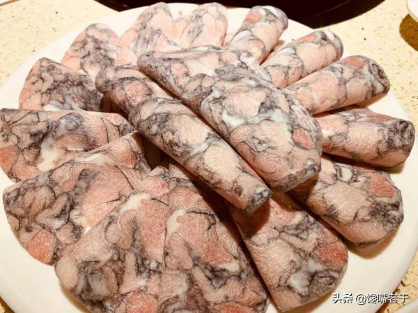 吃火鍋時：切記不要涮“3肉3菜”，老闆：不是同行就是資深吃貨