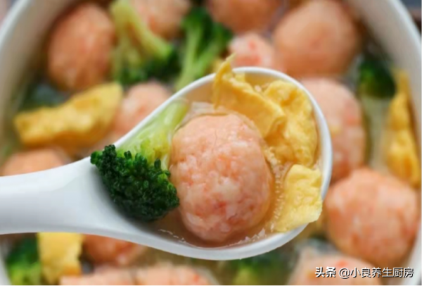 立春之後，無論貧富，常給家人喝這湯，湯鮮味美，營養足好消化